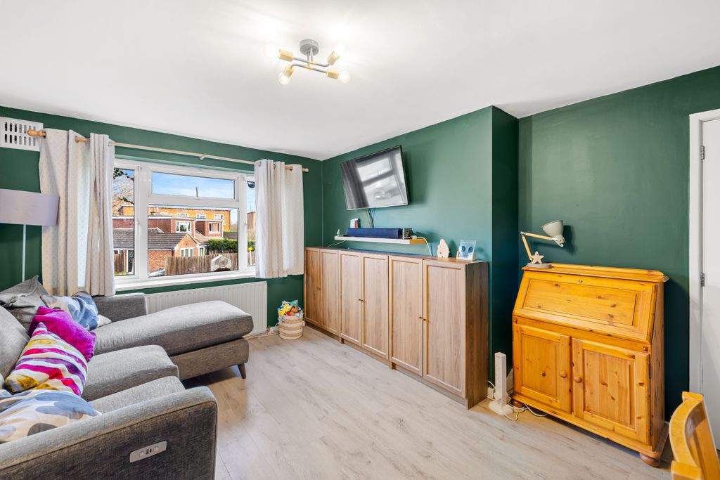 Property photo 2 of 11 Image11.Jpg