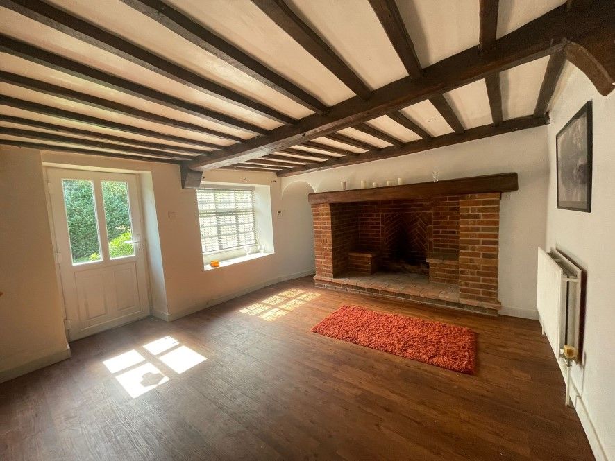 Property photo 2 of 24