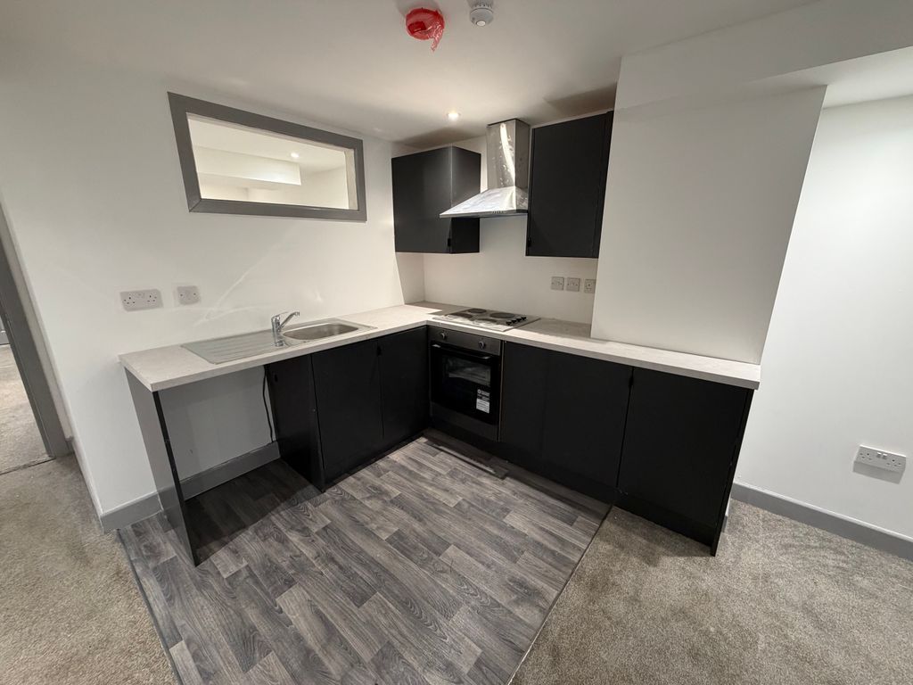 Property photo 3 of 8 Image