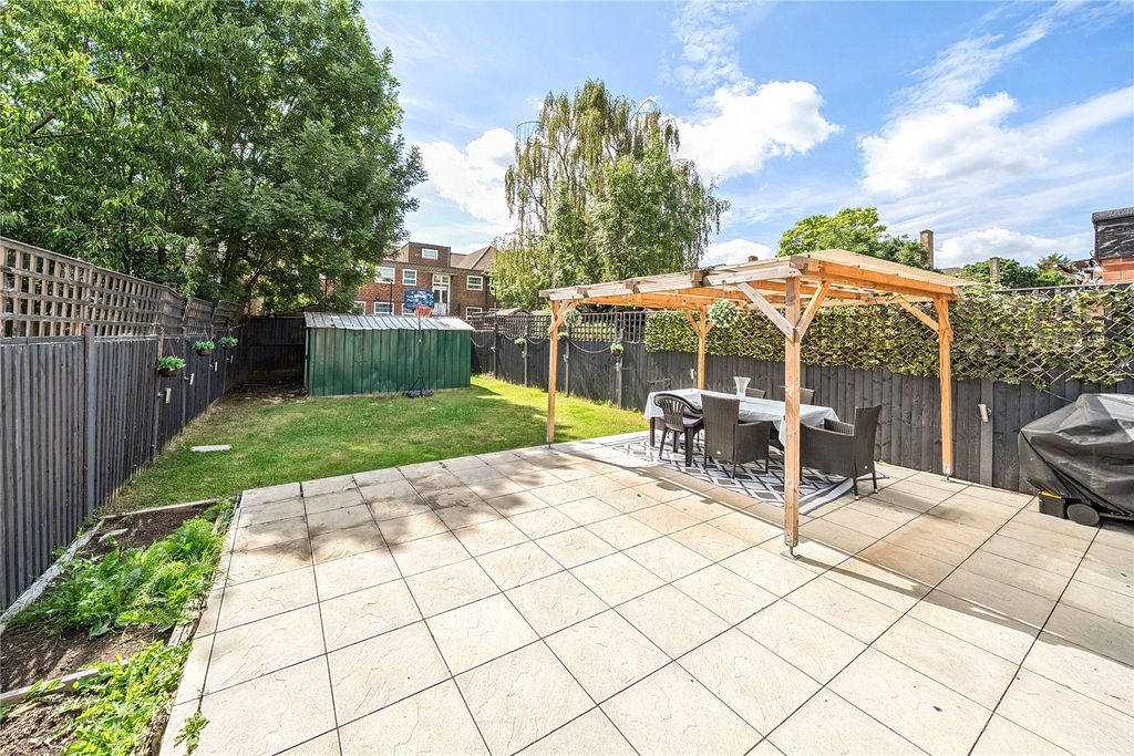 Property photo 2 of 16 Picture No. 03