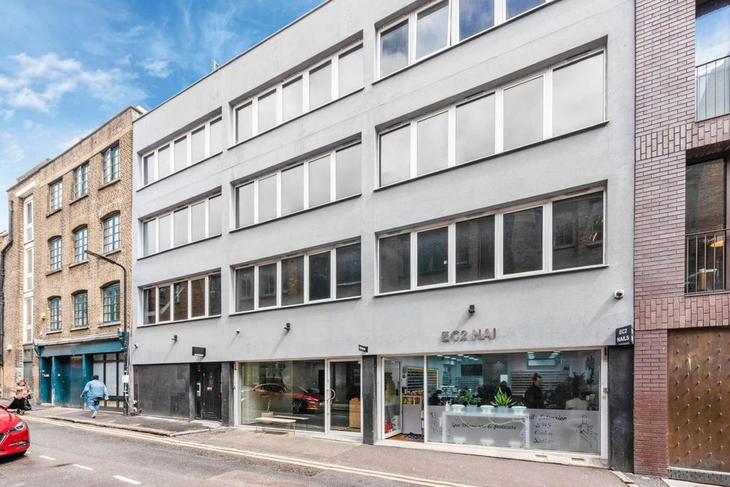 Property photo 1 of 9 67-Charlotte-Road-Ec2A-Shoreditch-Shop-Retail-Showroom-External4-Dominion.London.Jpeg
