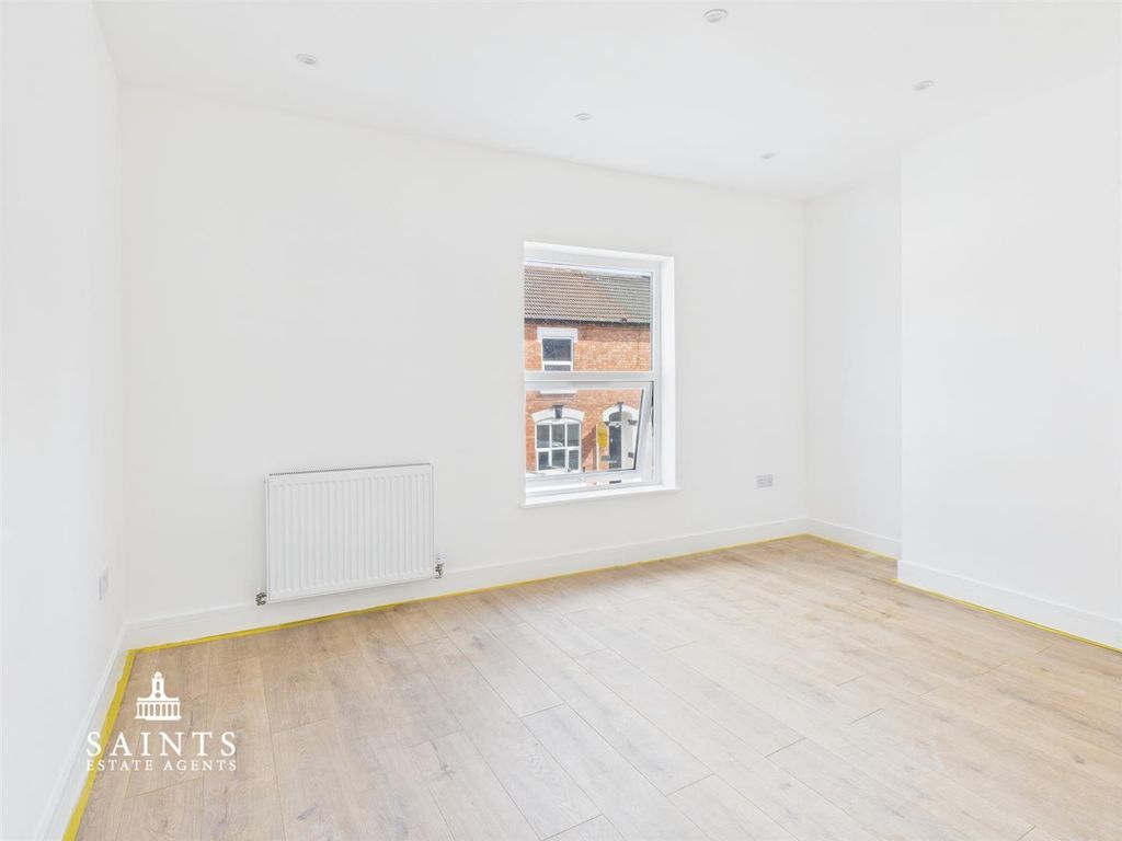 Property photo 2 of 7 Cam02819G0-Pr0112-Still006.Jpg