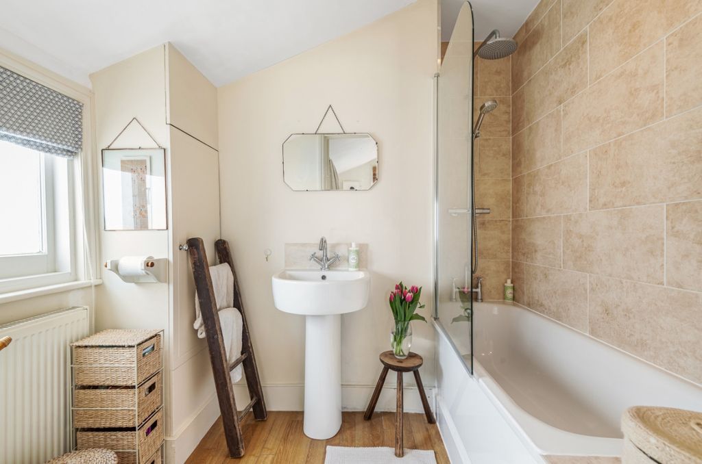 Property photo 3 of 11 829403 (16)