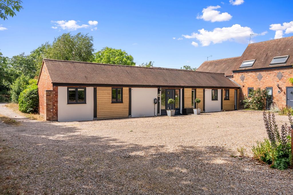 Property photo 1 of 39