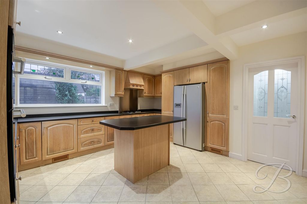 Property photo 3 of 30 Ccltd-7.Jpg