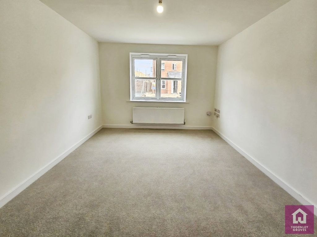 Property photo 2 of 18 Picture No. 09