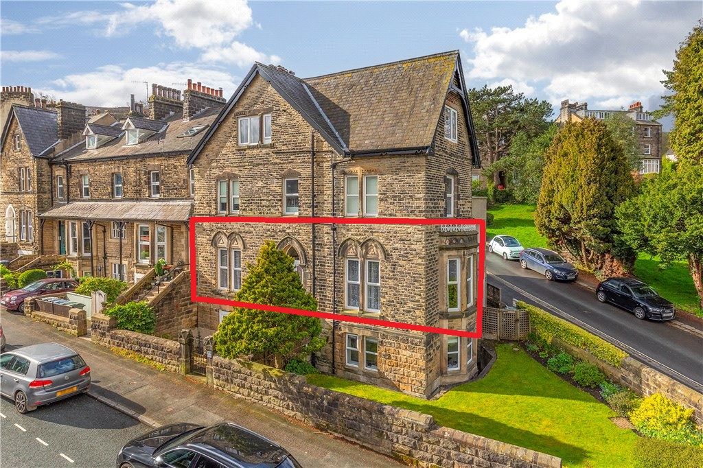 Property photo 1 of 22 Belgrave House