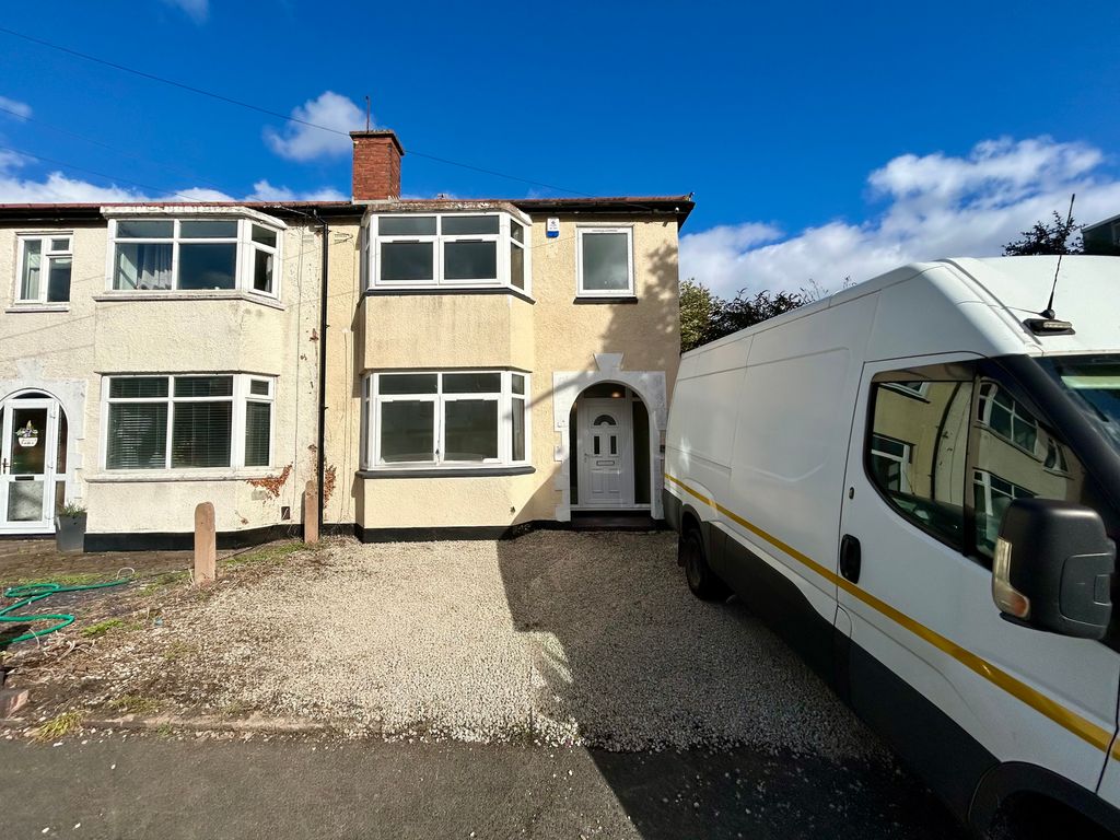Property photo 1 of 13 Image