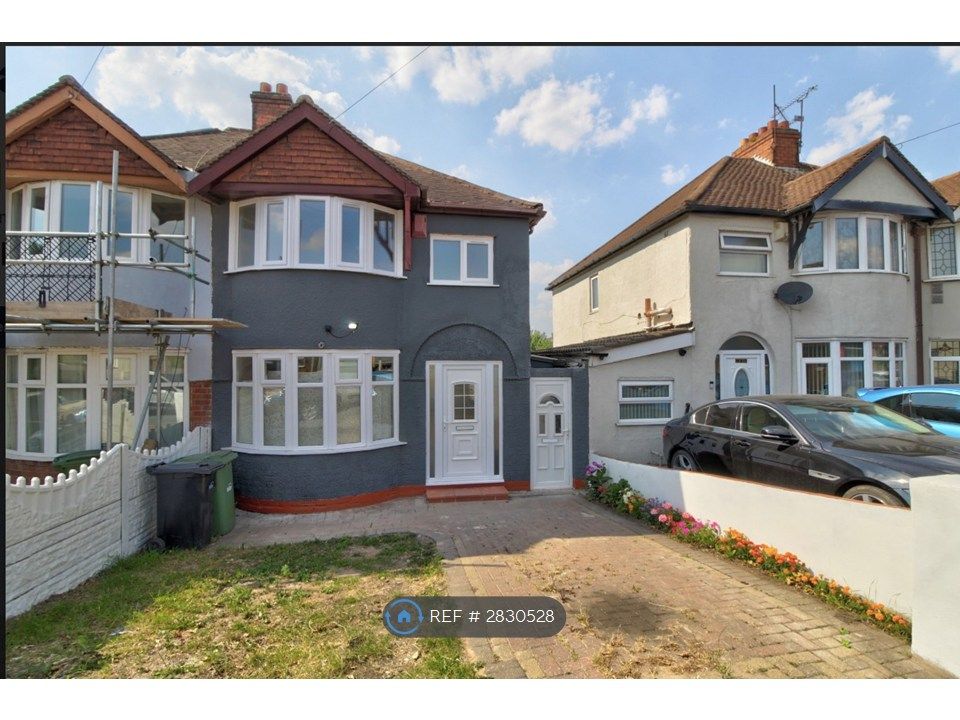 Property photo 2 of 22