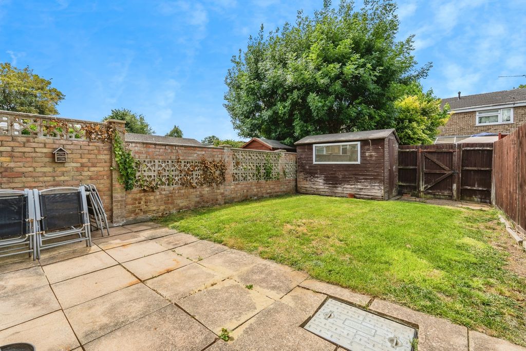Property photo 2 of 15 Photo