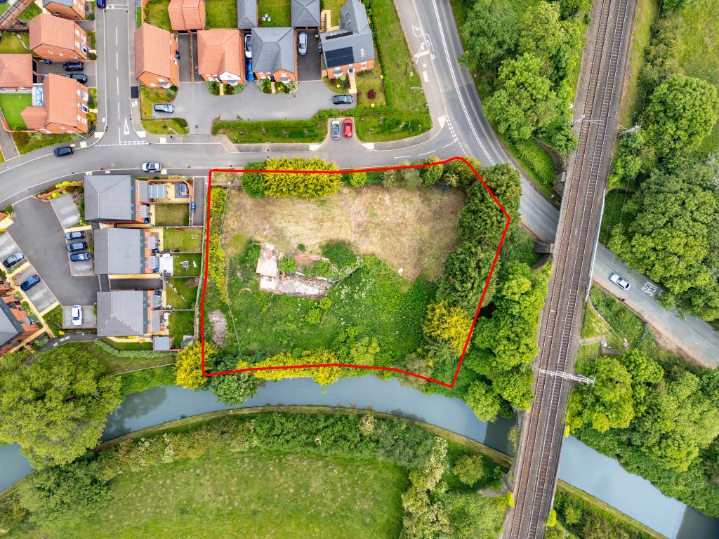 Property photo 2 of 6