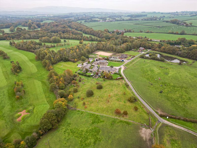 Property photo 2 of 41 Photo 18