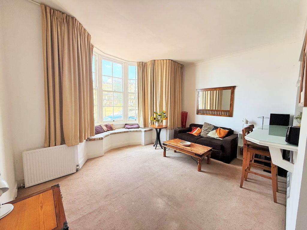 Property photo 2 of 13 Lounge Diner