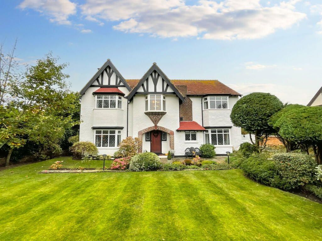 Property photo 1 of 36