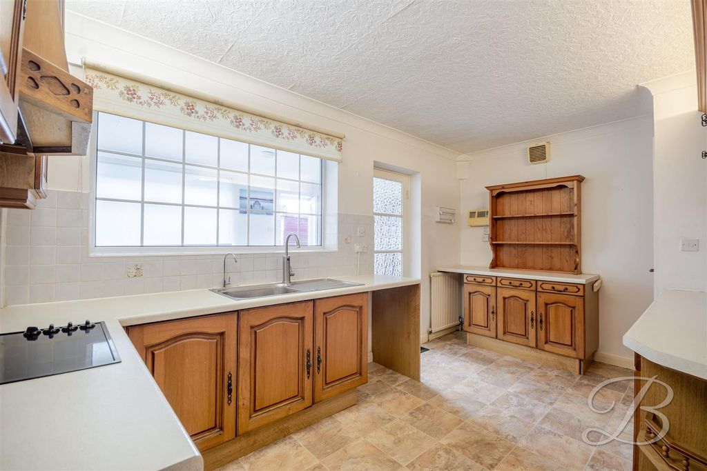 Property photo 3 of 28 Ccltd-15.Jpg