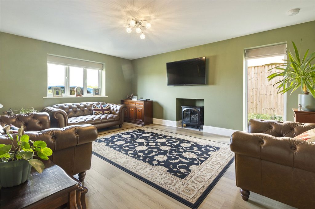 Property photo 3 of 46 Picture No. 72