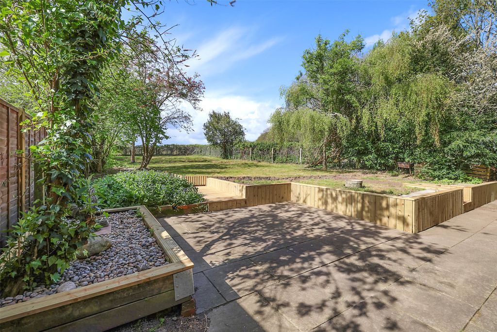 Property photo 2 of 9 Picture No. 06