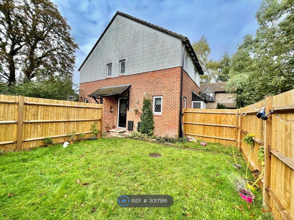 Property photo 1 of 12 Private Garden