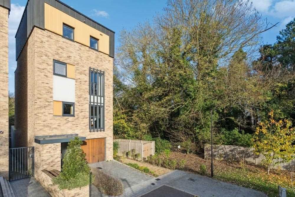 Property photo 1 of 21 Main Picture