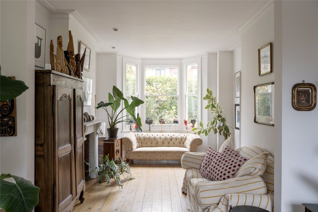 Property photo 2 of 20 Picture No. 05