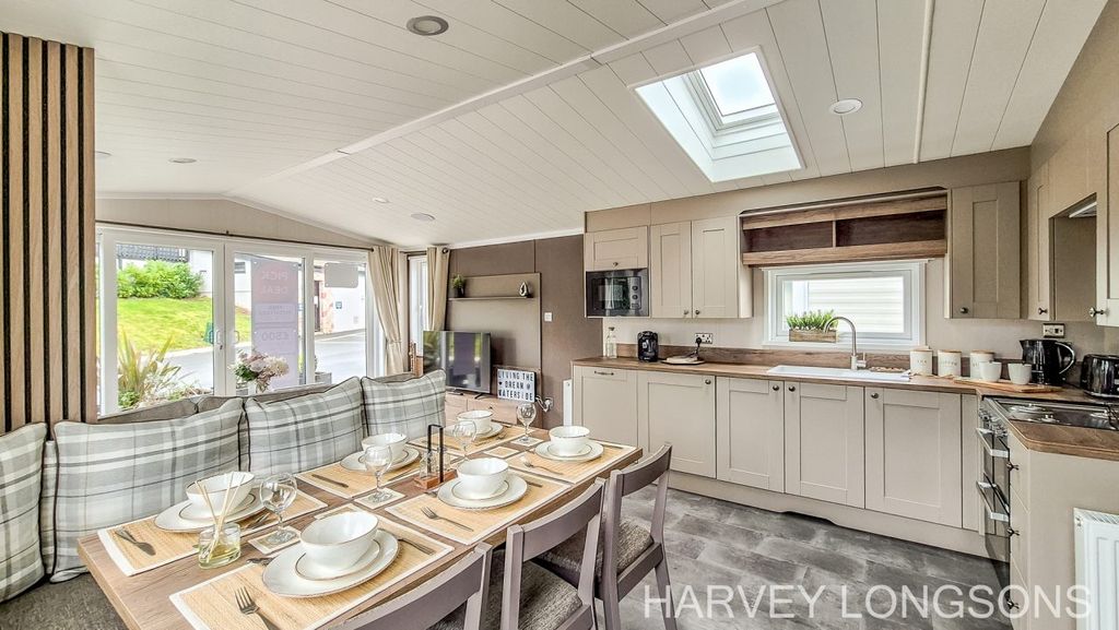 Property photo 3 of 19 Swift Faygate At Waterside Holiday Park