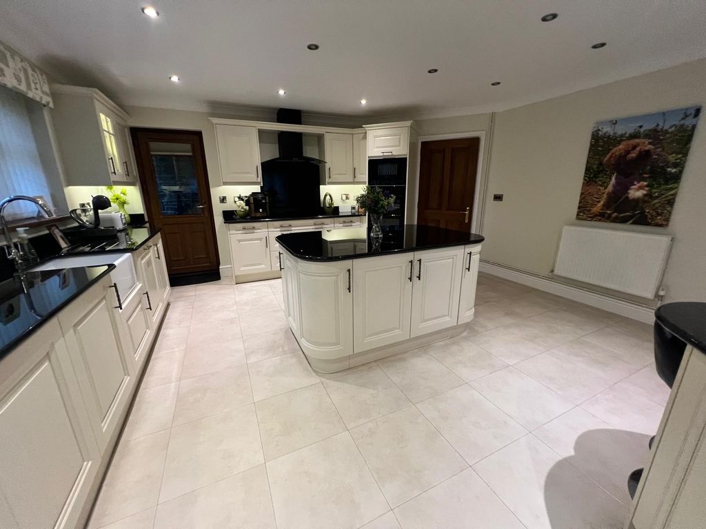 Property photo 2 of 21 Not Specified