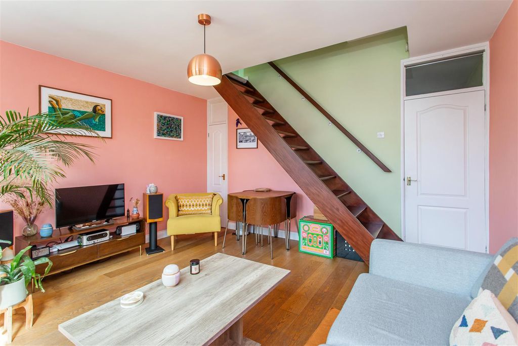 Property photo 3 of 19 Reception Room