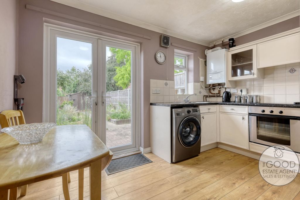 Property photo 3 of 13
