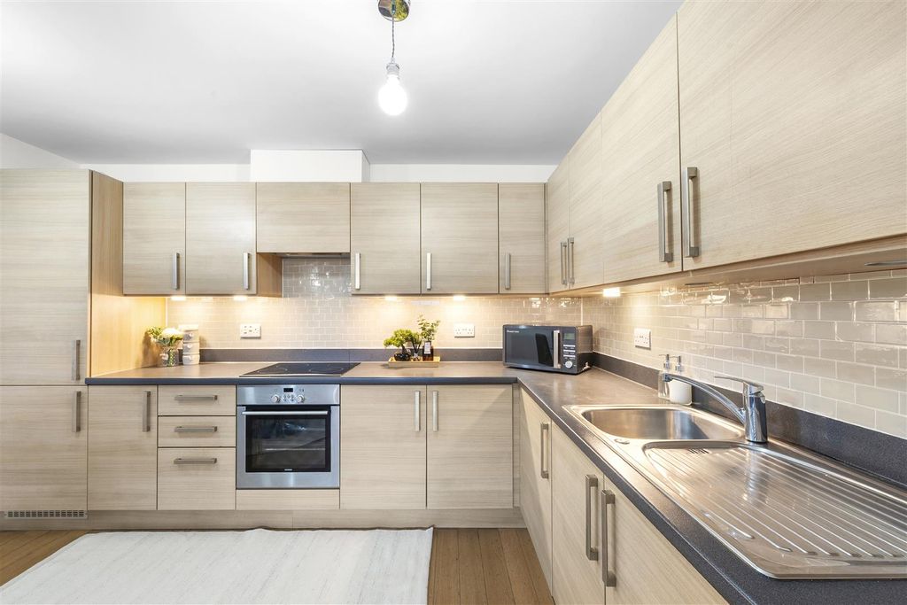 Property photo 1 of 6 Dsc_6191-Hdr (1).Jpg