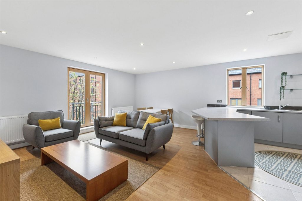 Property photo 2 of 13 Kitchen/Sitting Room