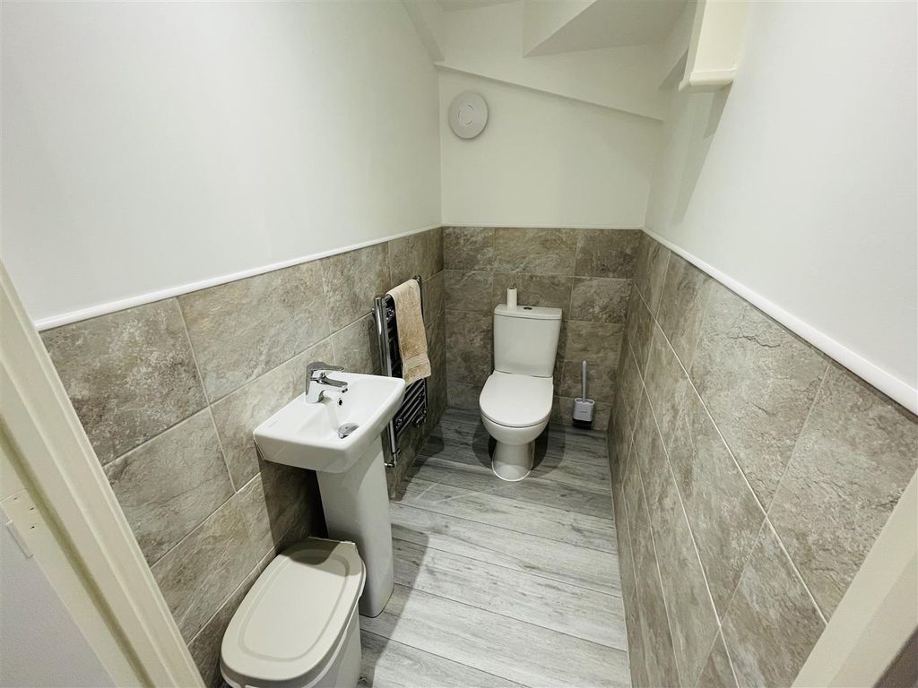 Property photo 2 of 14 Img_0396.Jpeg