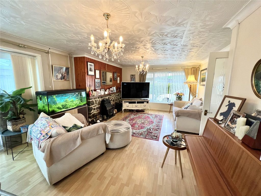 Property photo 2 of 26 Picture No. 37