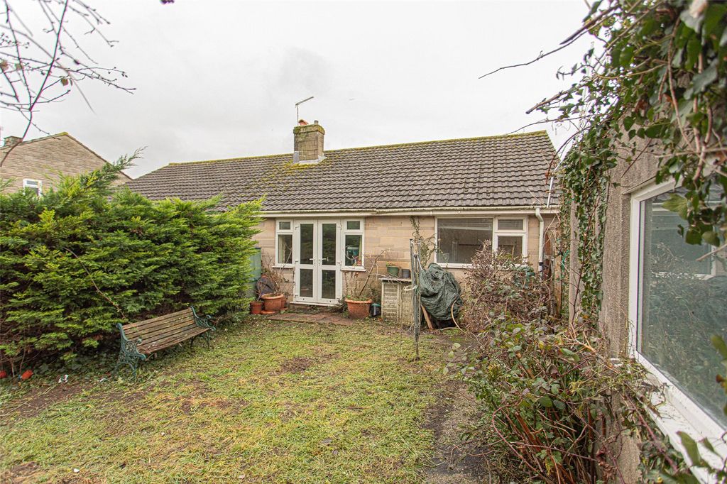 Property photo 2 of 9 Picture No. 05