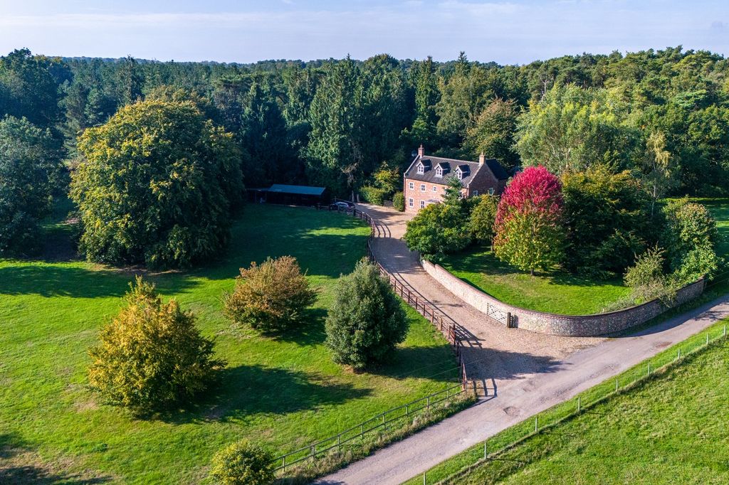 Property photo 3 of 40 Kcwhkeepers Cottage-3