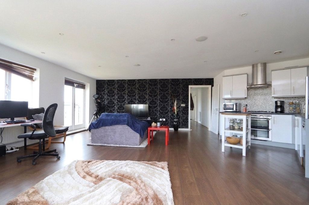 Property photo 3 of 13 Picture No. 05