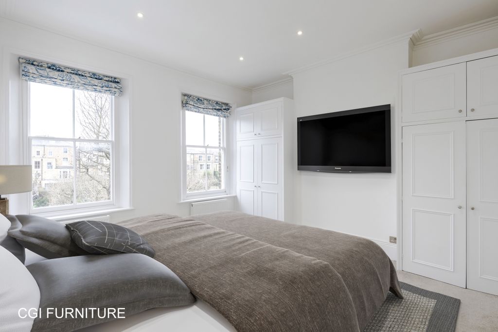 Property photo 2 of 12 Bedroom