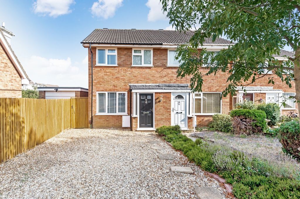 Property photo 1 of 12