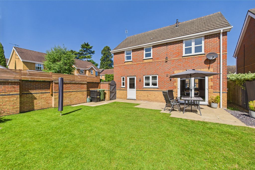 Property photo 2 of 30