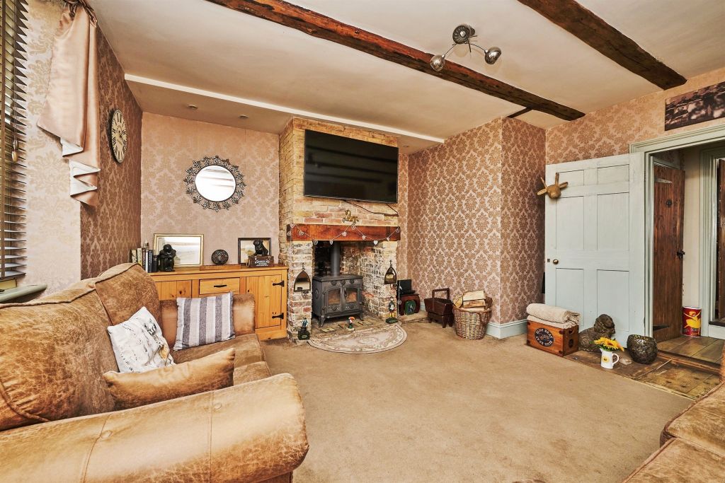 Property photo 3 of 19