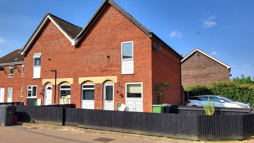Property photo 1 of 12