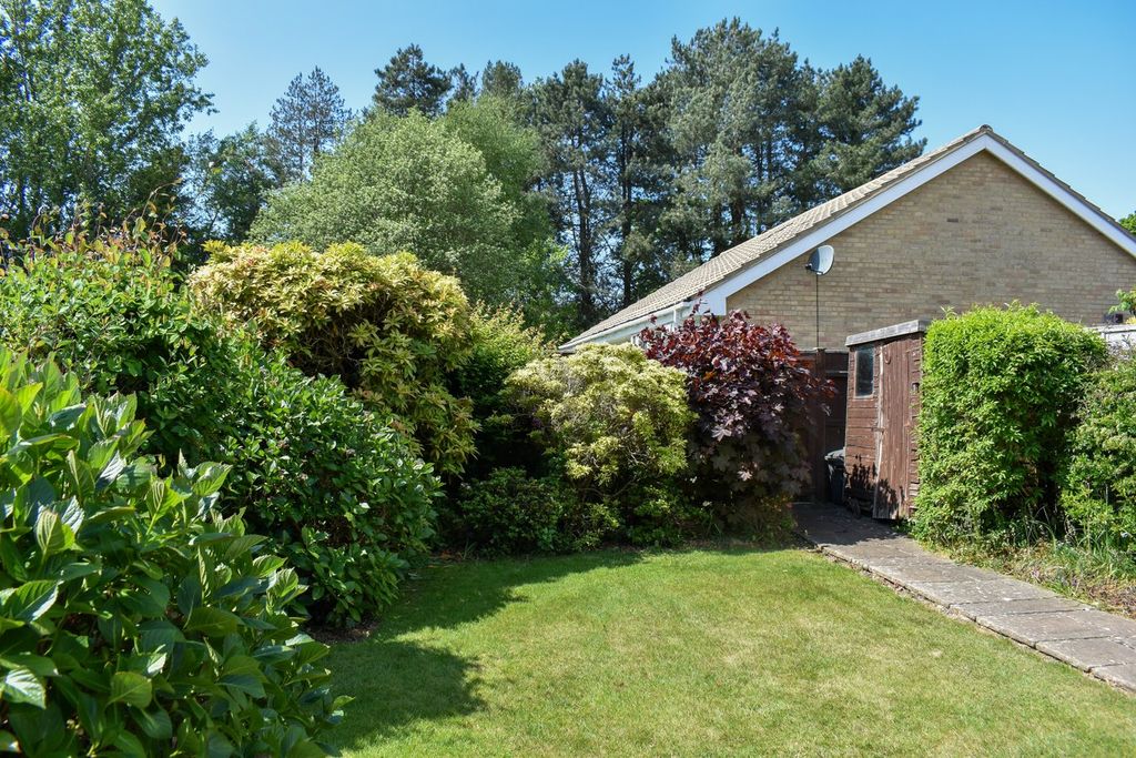 Property photo 3 of 11