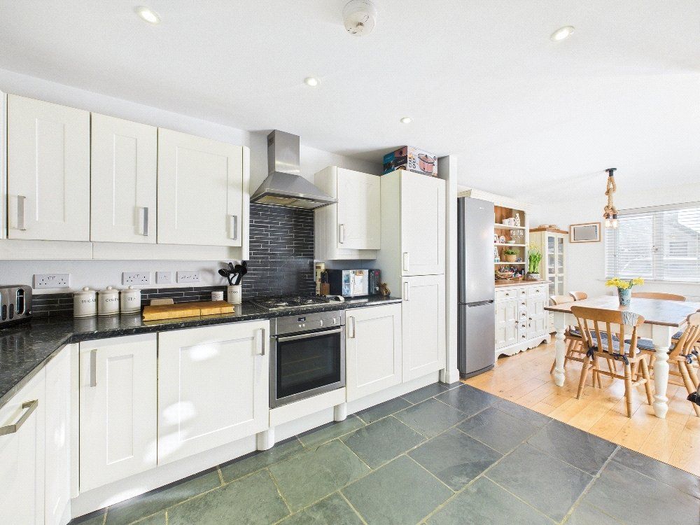 Property photo 3 of 17 Picture No. 22