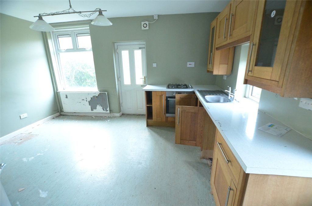Property photo 3 of 7 Picture No. 05