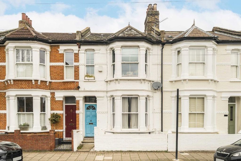 Property photo 1 of 6