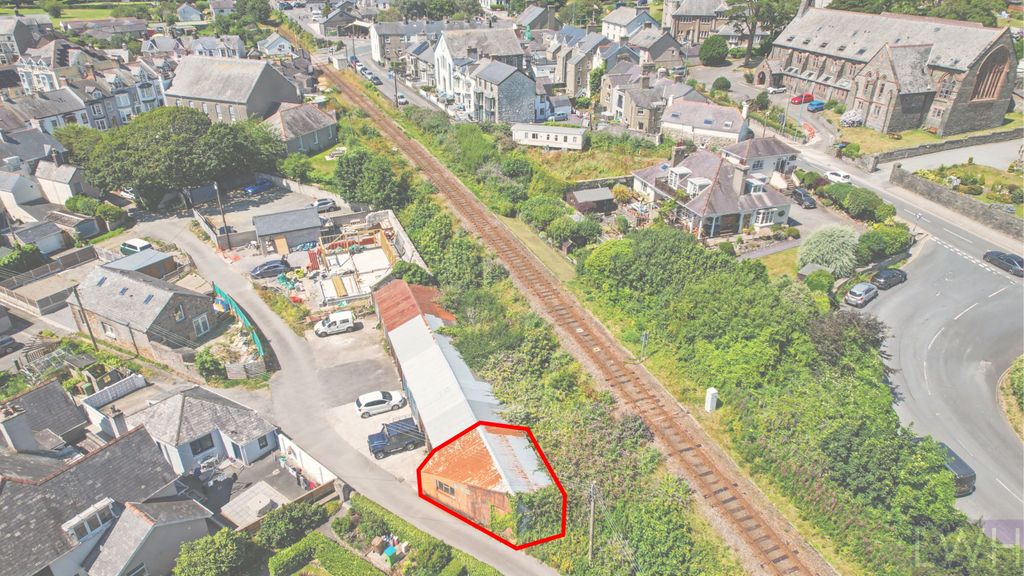 Property photo 2 of 9 Aerial View