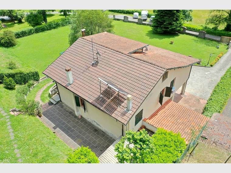 Property photo 1 of 30