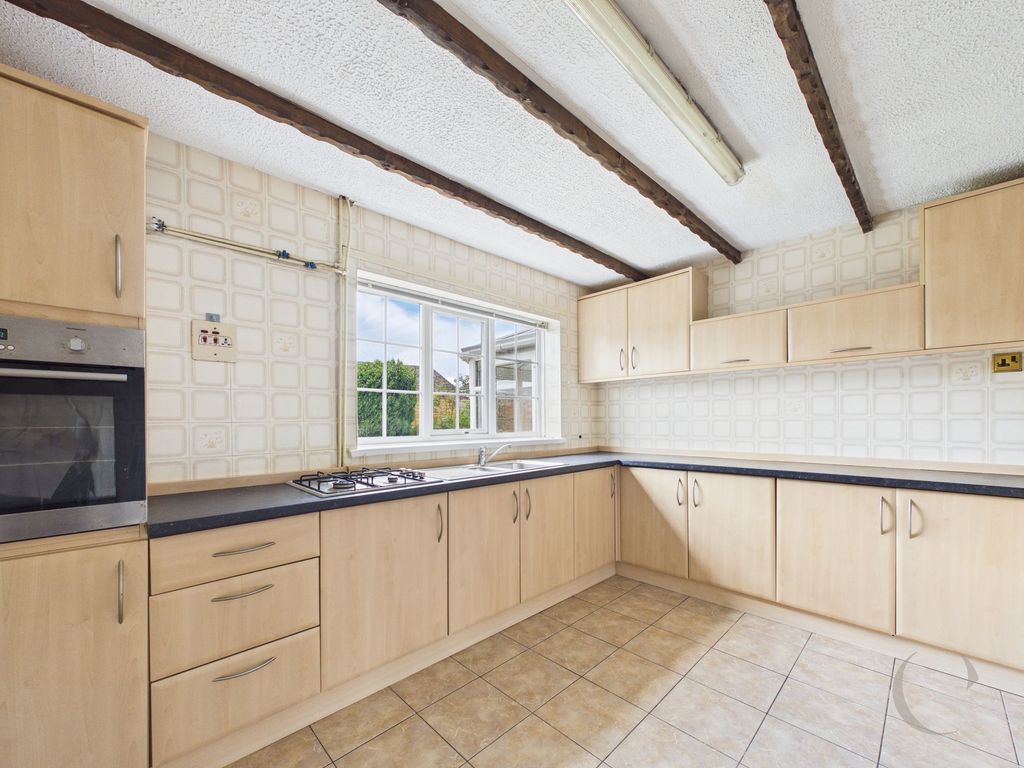 Property photo 3 of 25