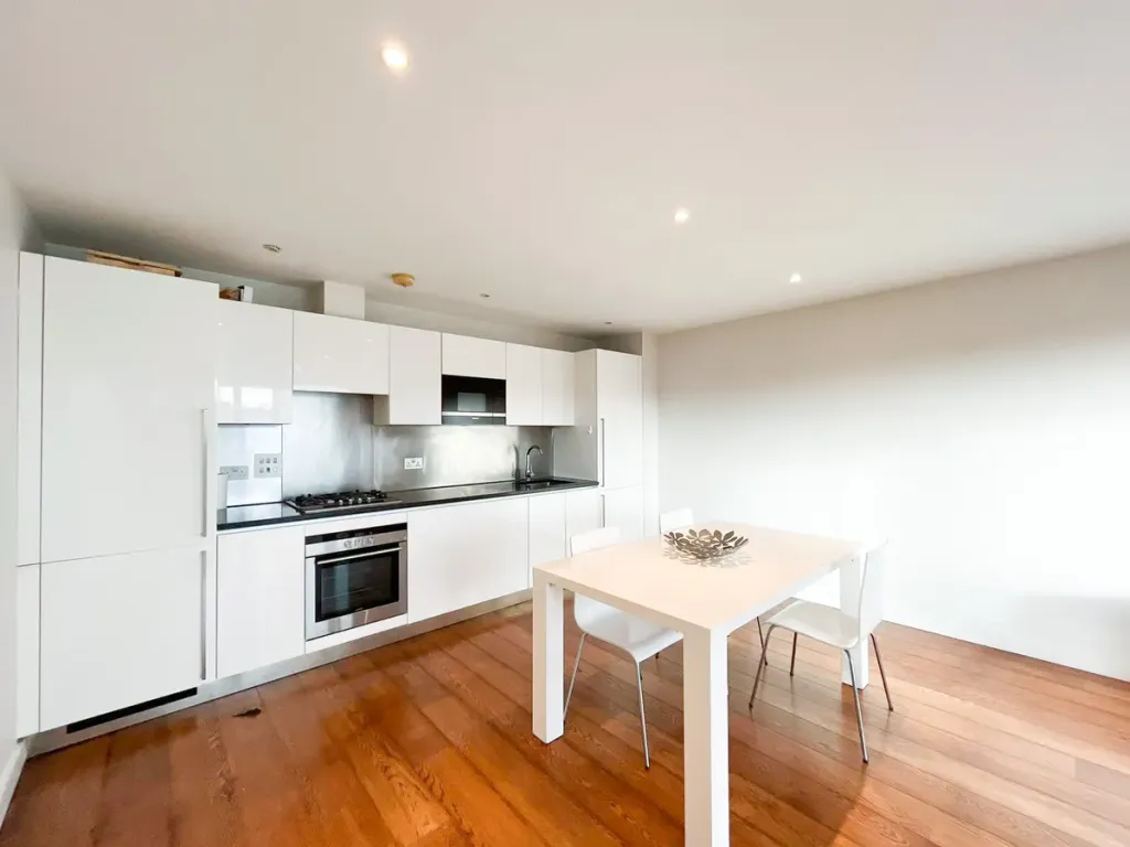 Property photo 2 of 5