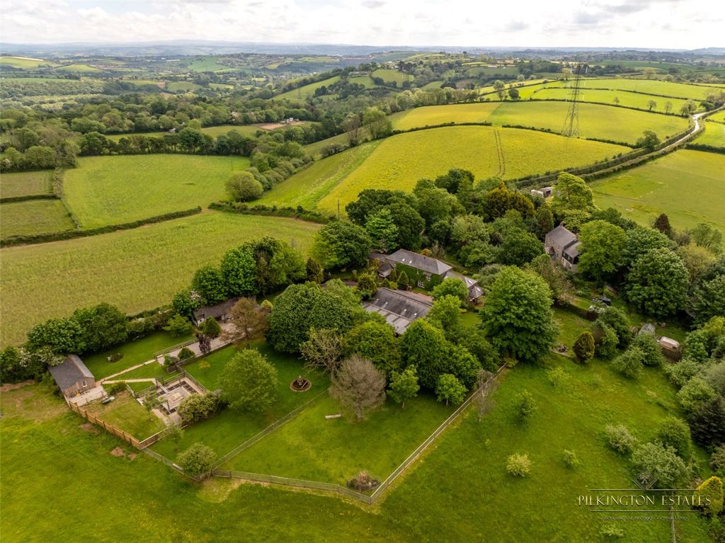 Property photo 1 of 30 4275250