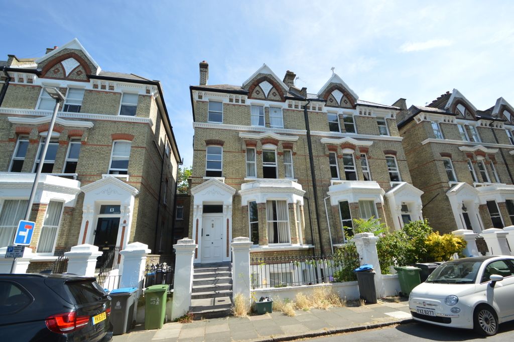 Property photo 1 of 7